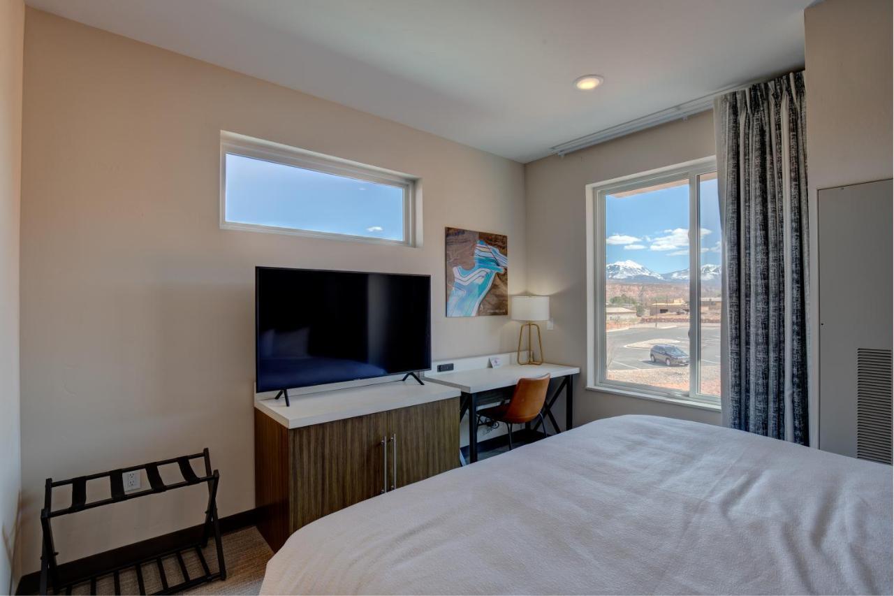 Scenic View Inn & Suites Moab Exterior photo